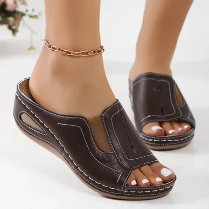 Women's Orthopedic Arch Support Sandals — detail view