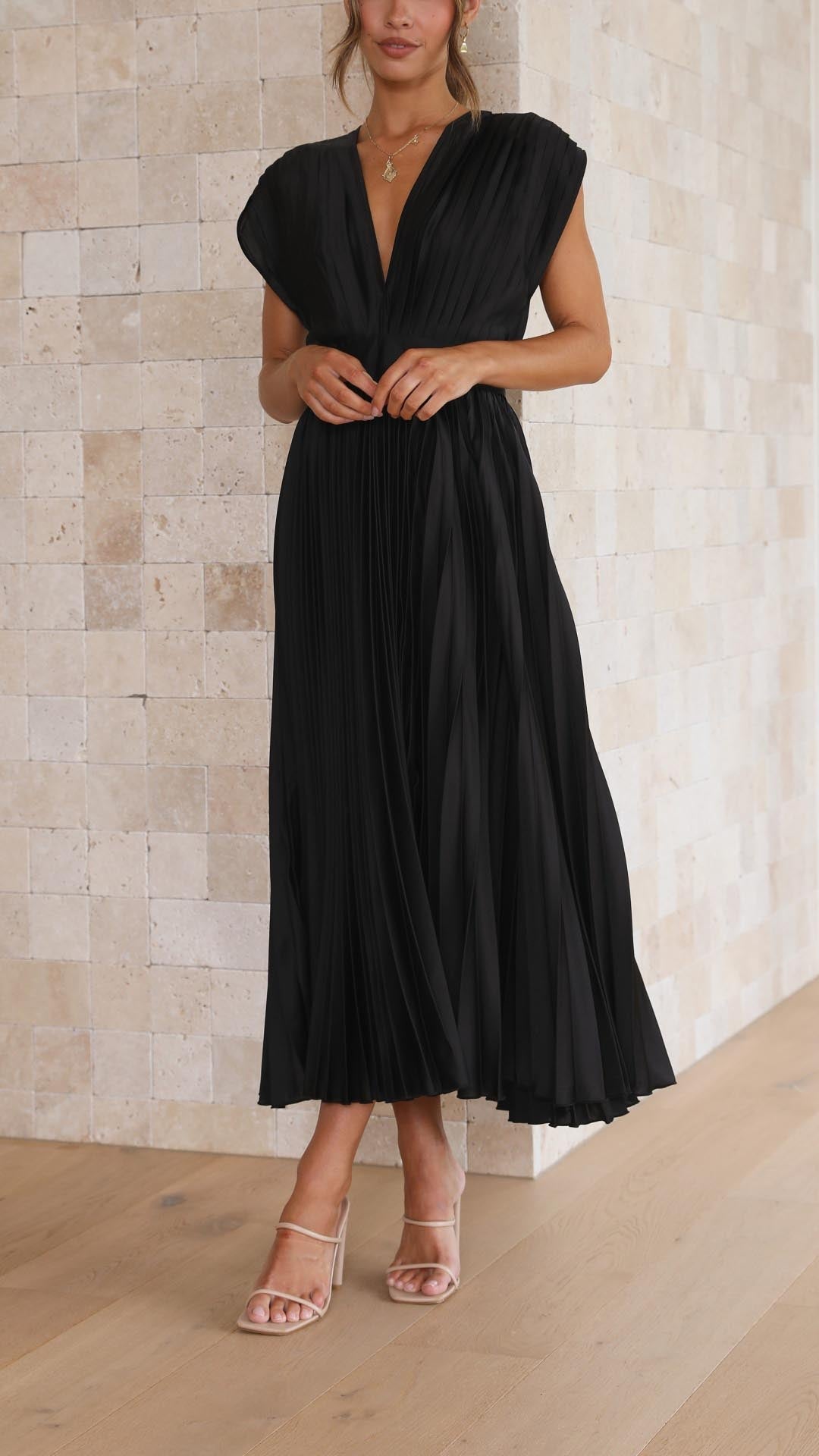 Women's Pleated Formal Evening Maxi Dress — detail view