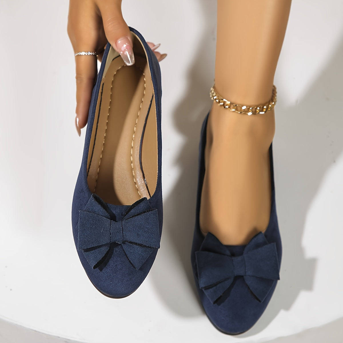 Women's Bow Round-Toe Ballet Flats — front view