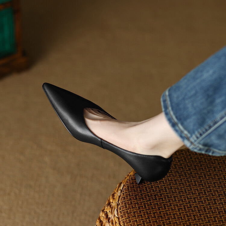Women's Kitten Heel Pointed Toe Pumps — detail view