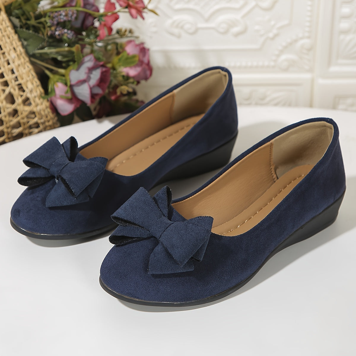 Women's Bow Round-Toe Ballet Flats — side view