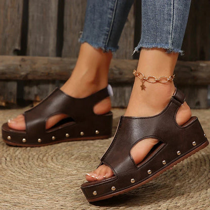 Women's Non-Slip Cushioned Platform Sandals — detail view
