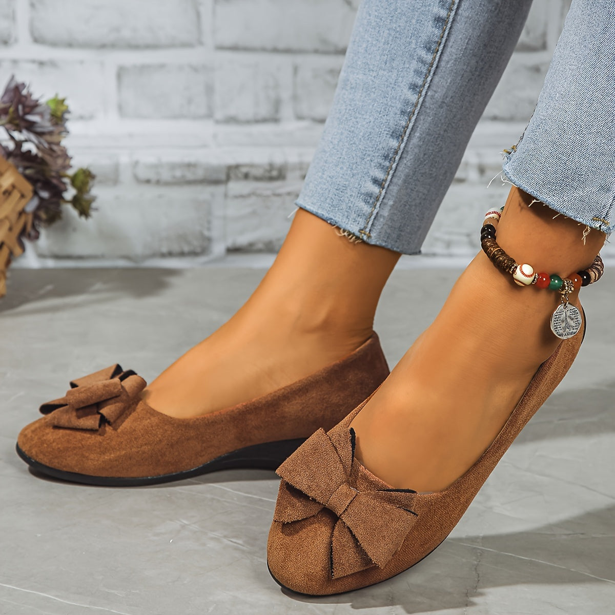 Women's Bow Round-Toe Ballet Flats — side view