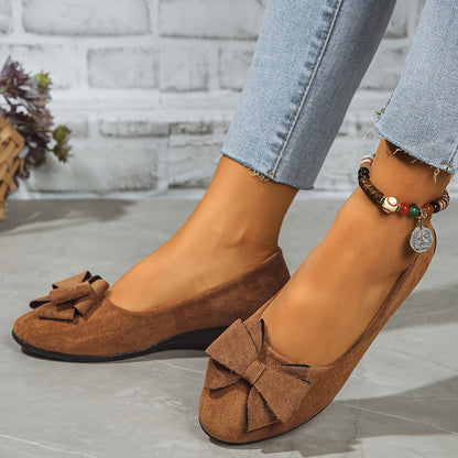 Women's Bow Round-Toe Ballet Flats — side view