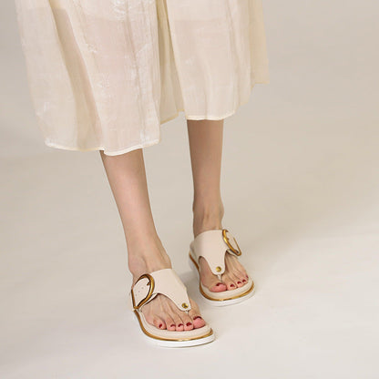 Women's Flat Sandals — close-up