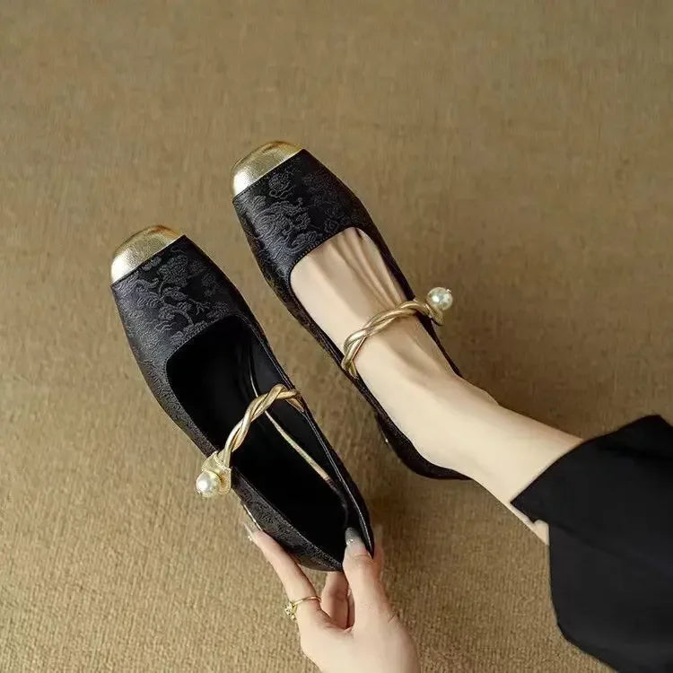 Women's Pearl Strap Mary Jane Block Heels — product view