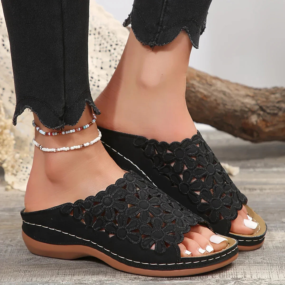 Women's Flat Sandals — close-up
