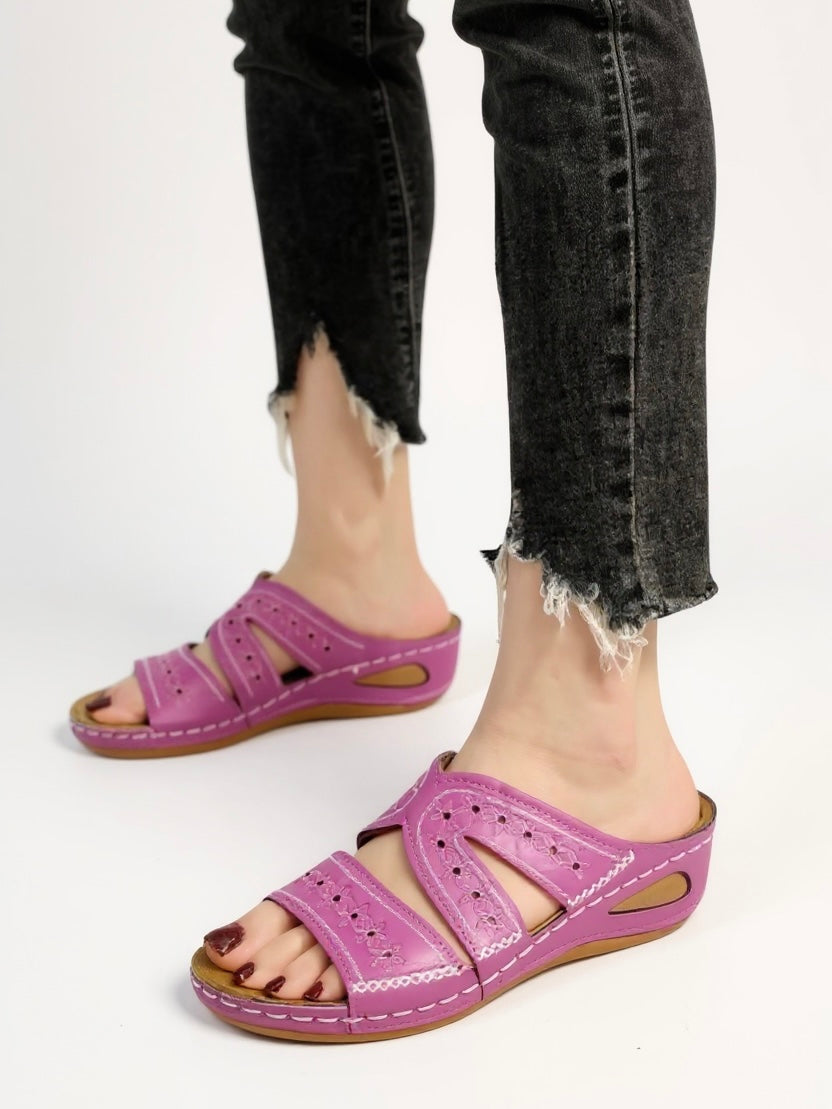 Women's Cushioned Slip-On Flat Sandals — product view