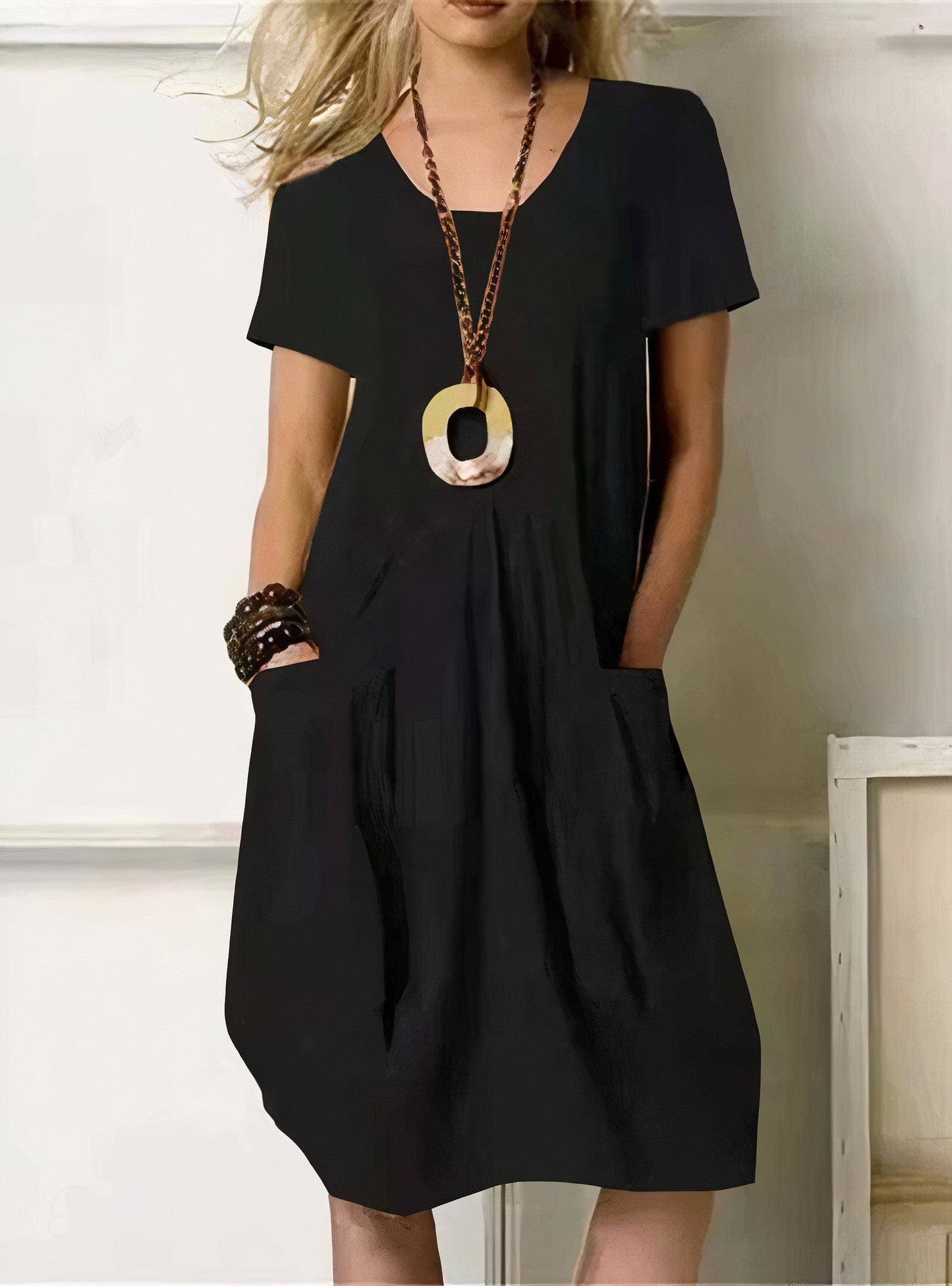Women's Flowy Casual Everyday Midi Dress — detail view
