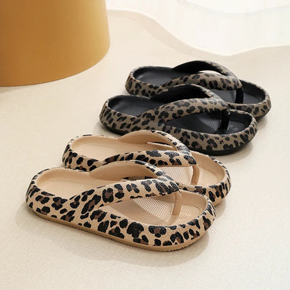 Women's Walking Sandals — product view