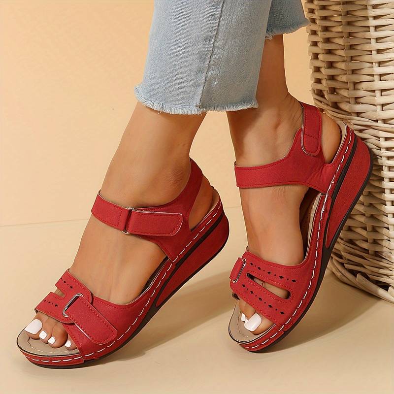 Women's Ergonomic Arch Support Sandals — detail view