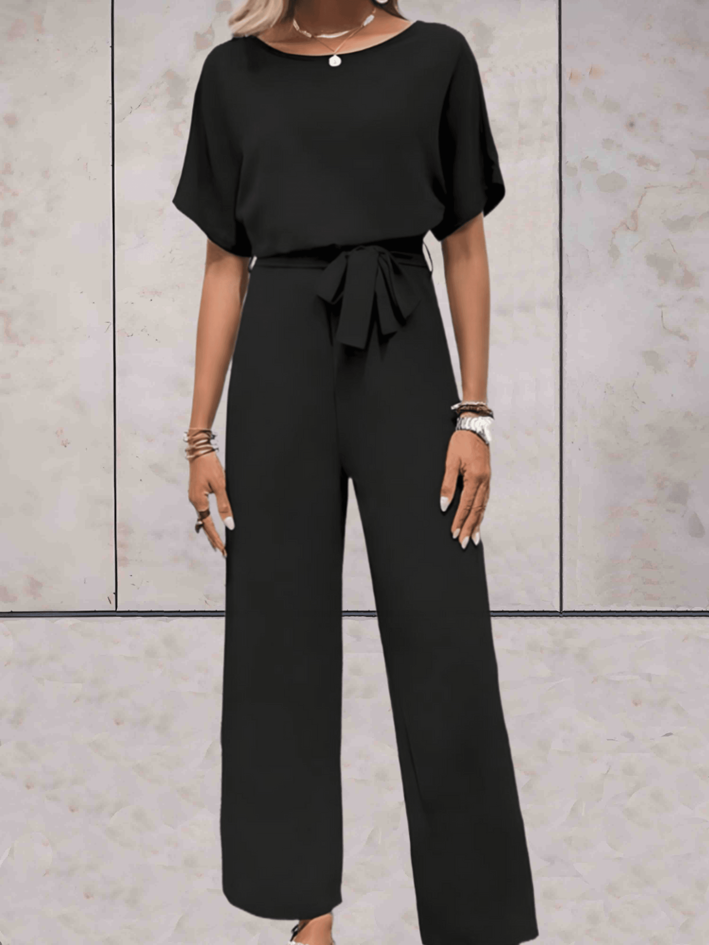 Women's Short Sleeve Two-Piece Casual Set — close-up