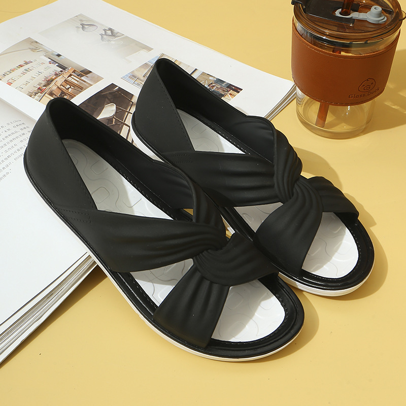 Women's Flat Sandals — close-up