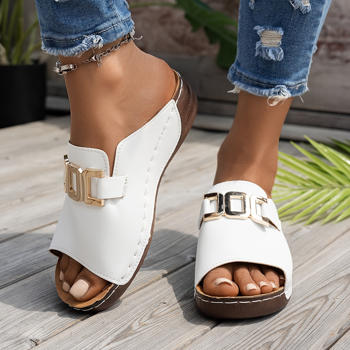 Women's Cushioned Strap Sandals — front view