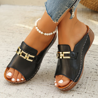 Women's Cushioned Flat Sandals — detail view