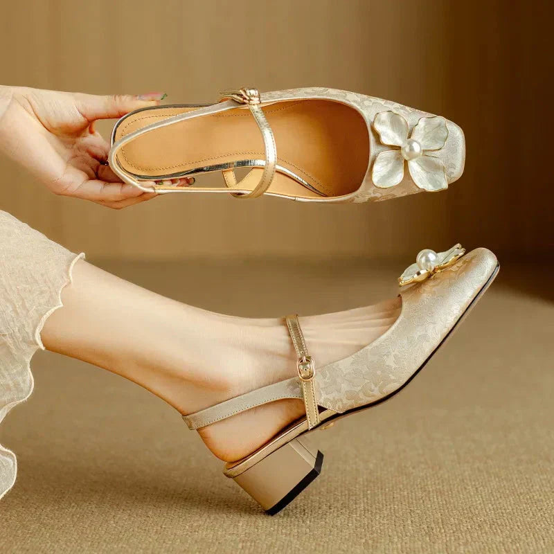 Women's Floral Slingback Square Toe Block Heel Pumps — detail view