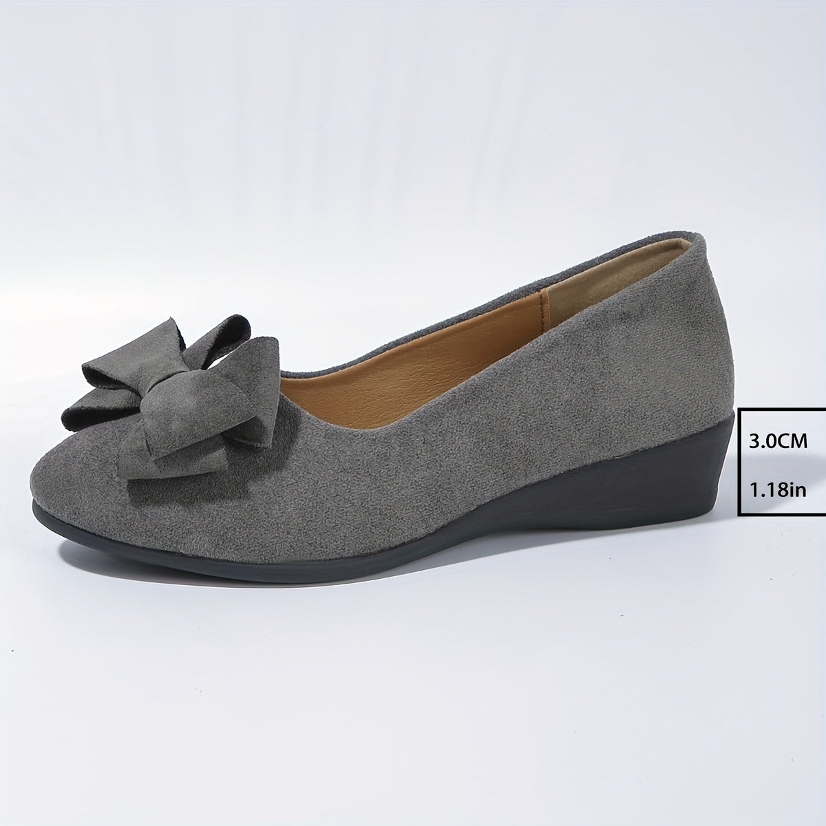Women's Bow Round-Toe Ballet Flats — detail view