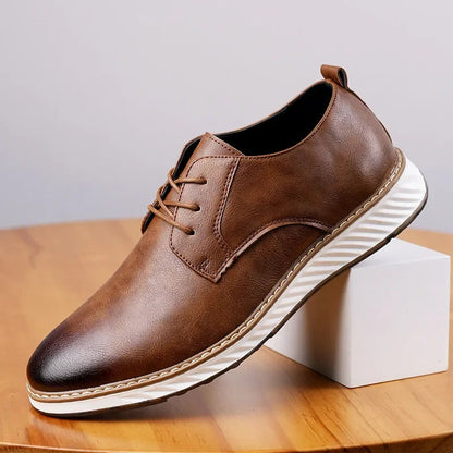 Men's Cushioned Leather Everyday Sneakers — product view