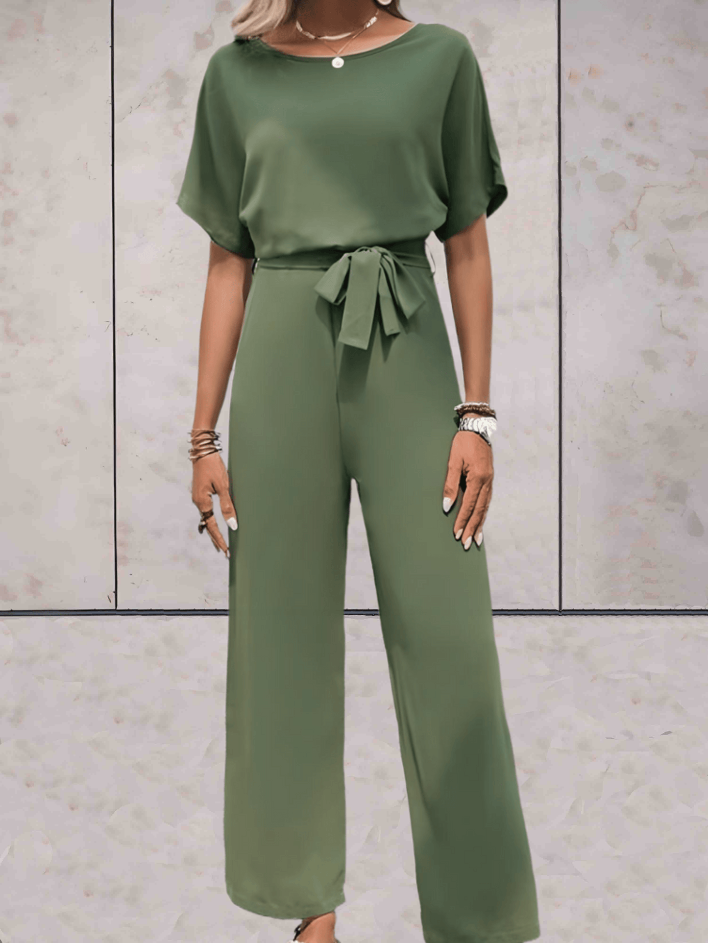 Women's Short Sleeve Two-Piece Casual Set — detail view