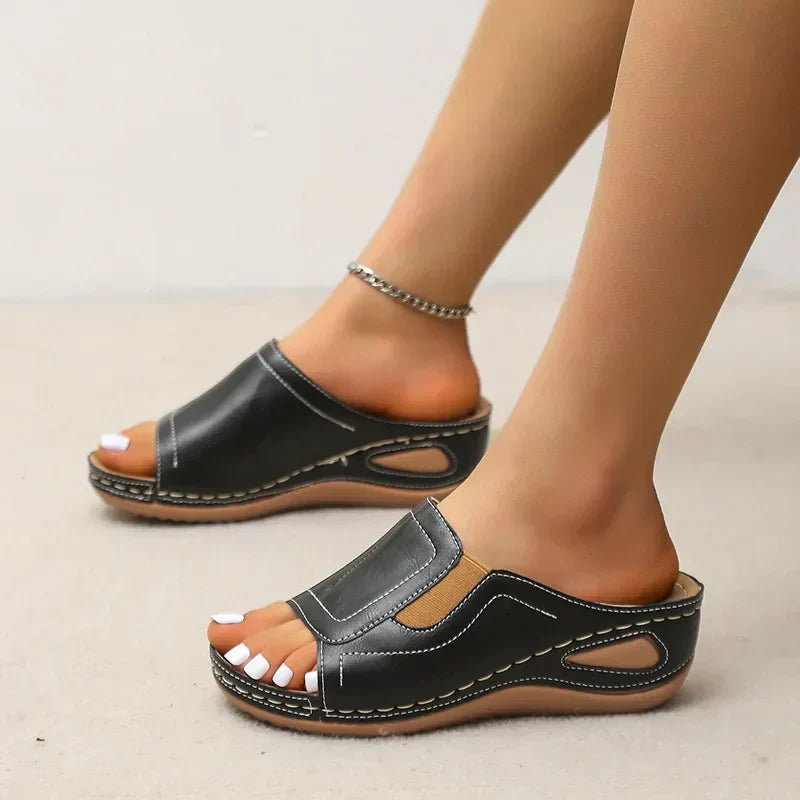 Women's Orthopedic Arch Support Sandals — product view