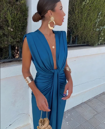 Women's Pleated Everyday Midi Dress — product view