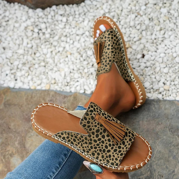 Women's Adjustable Orthopedic Flat Sandals — detail view