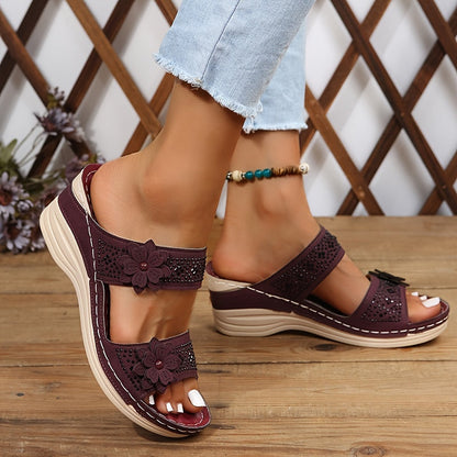 Women's Wedge Slides — detail view
