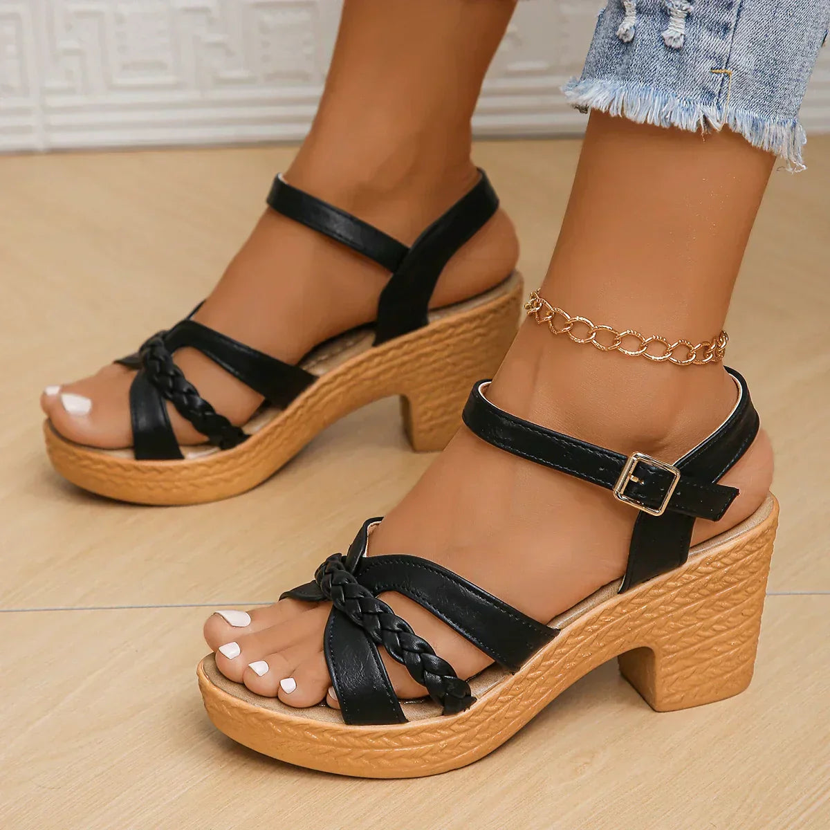 Women's Adjustable Flat Sandals — product view