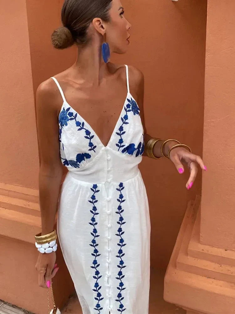 Women's Flowy Summer Maxi Dress — detail view