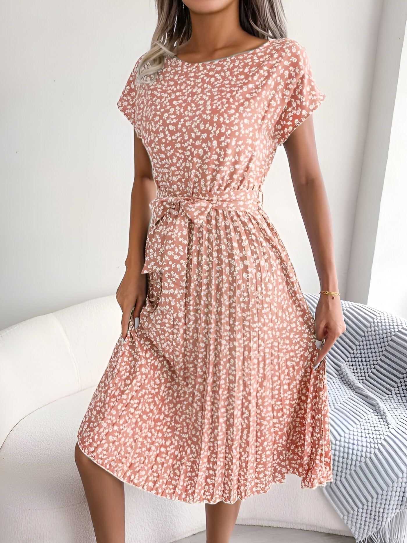 Women's Floral Pleated Summer Midi Dress — detail view